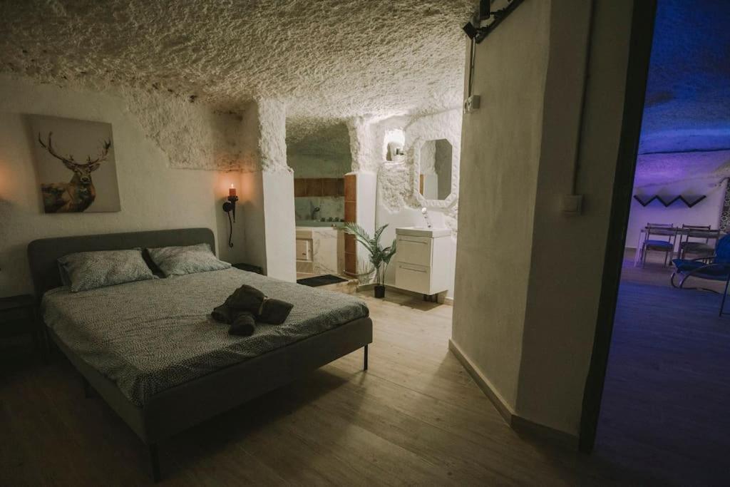 Preciosa Casa-cueva Con Banera *